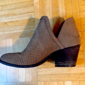 Steve Madden booties